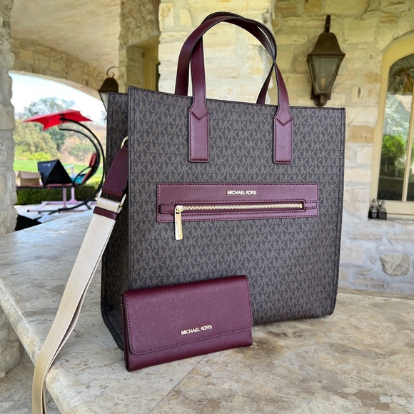 Michael Kors large Kenly tote signature handbag&wallet set NWT - Picture 2 of 16